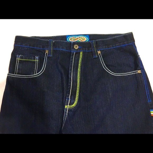 EVOLUTION in DESIGN JEANS - Picture 1 of 7